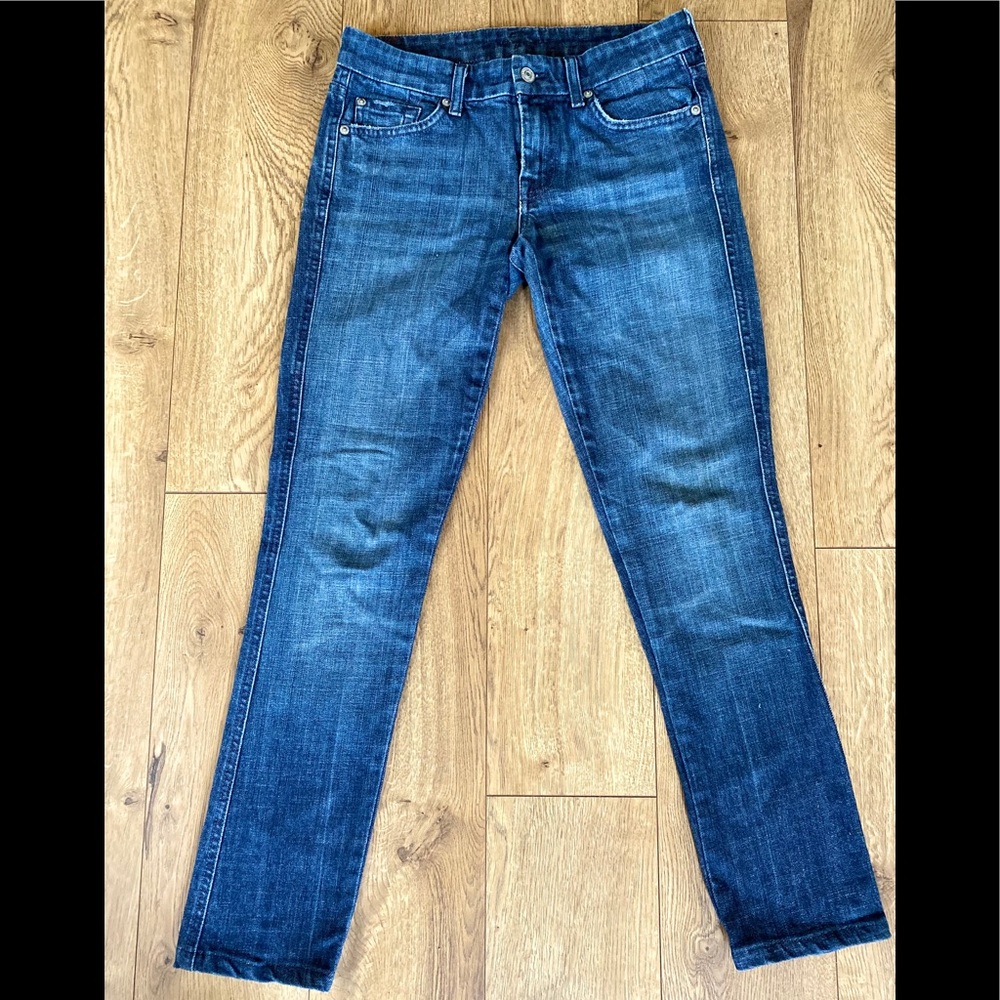 7 For All Mankind “A” pocket jeans size 27